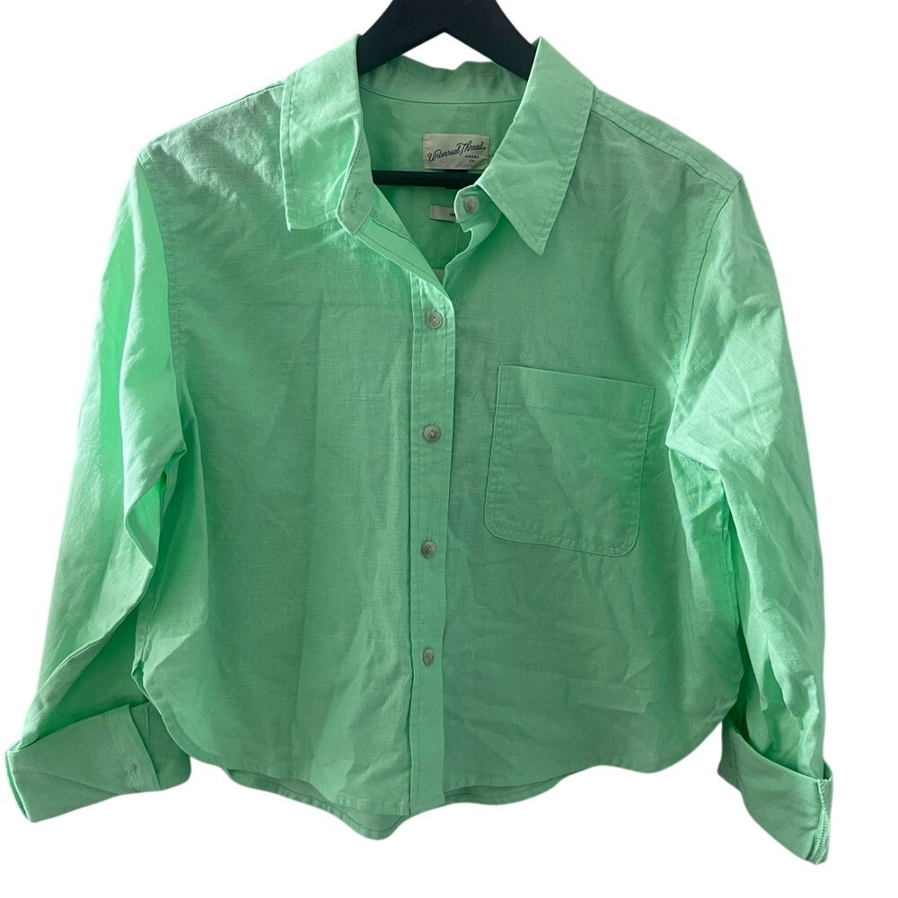 Universal Thread Mint Green Button-Down Shirt